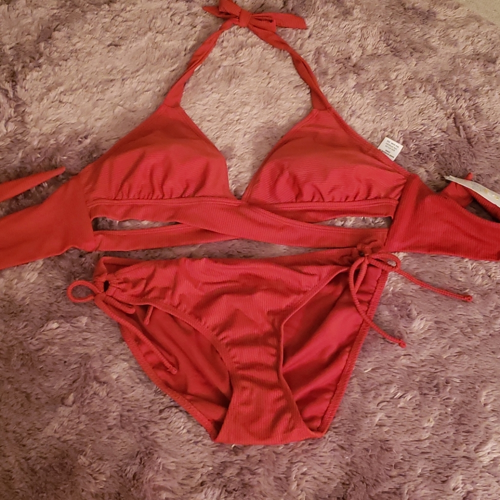 New, Bikini top and bottom, orange/red color.